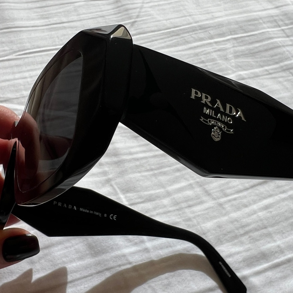 LIKE NEW Prada Symbole Sunglasses in Black